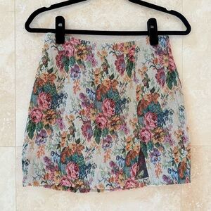 EUC Wild Fable Floral Mini Skirt Womens 0 Tapestry Print Cottagecore